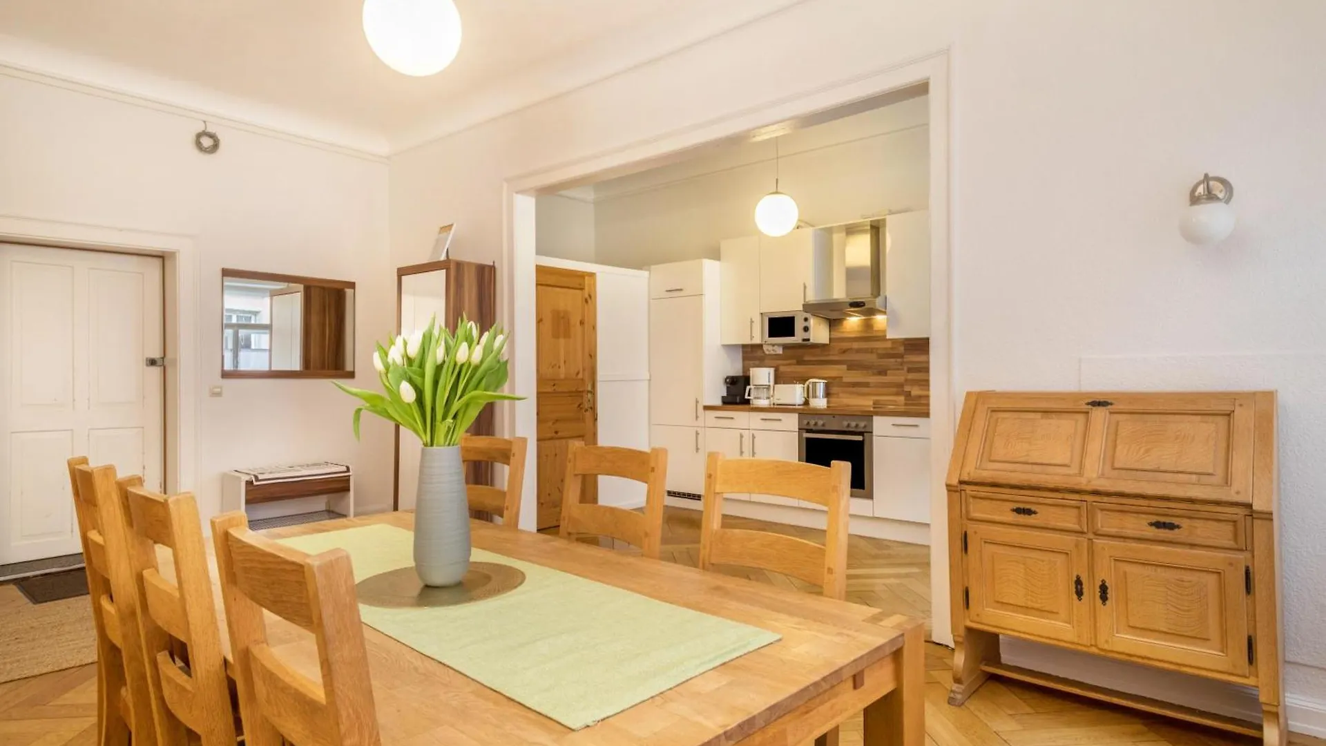 Ferienwohnungen Spiegel Cramergasse Lindau  Apartment Lindau (Bodensee)